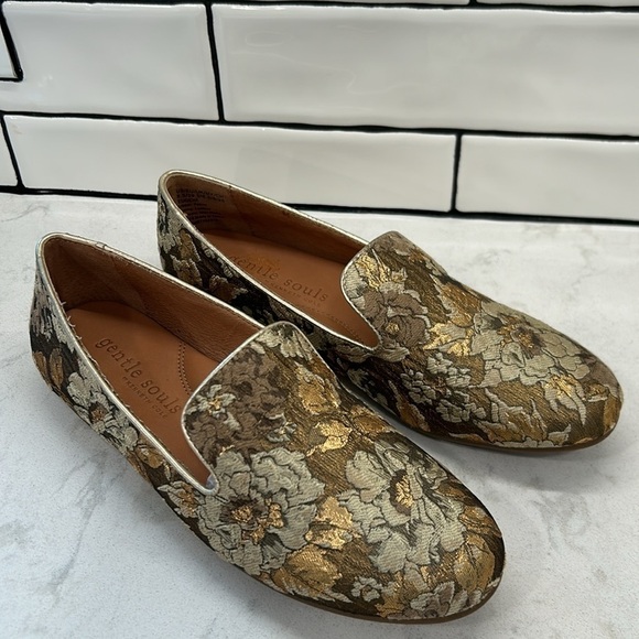 Gentle Souls by Kenneth Cole Eugene Floral Tapestry Retro Flat Loafers Size 8.5 - Picture 12 of 16